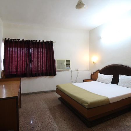 Soubhagya Inn Сілвасса Екстер'єр фото