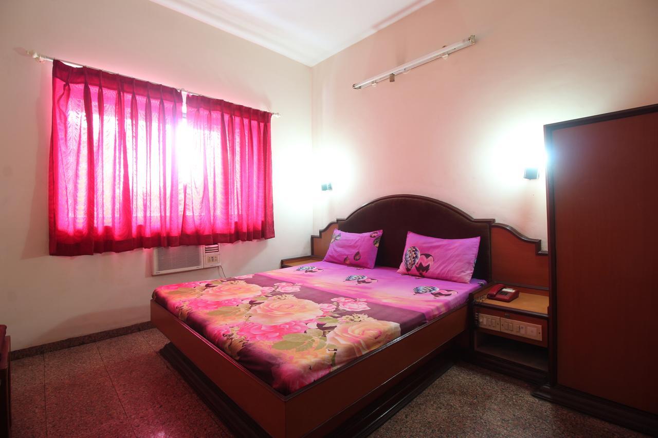 Soubhagya Inn Сілвасса Екстер'єр фото